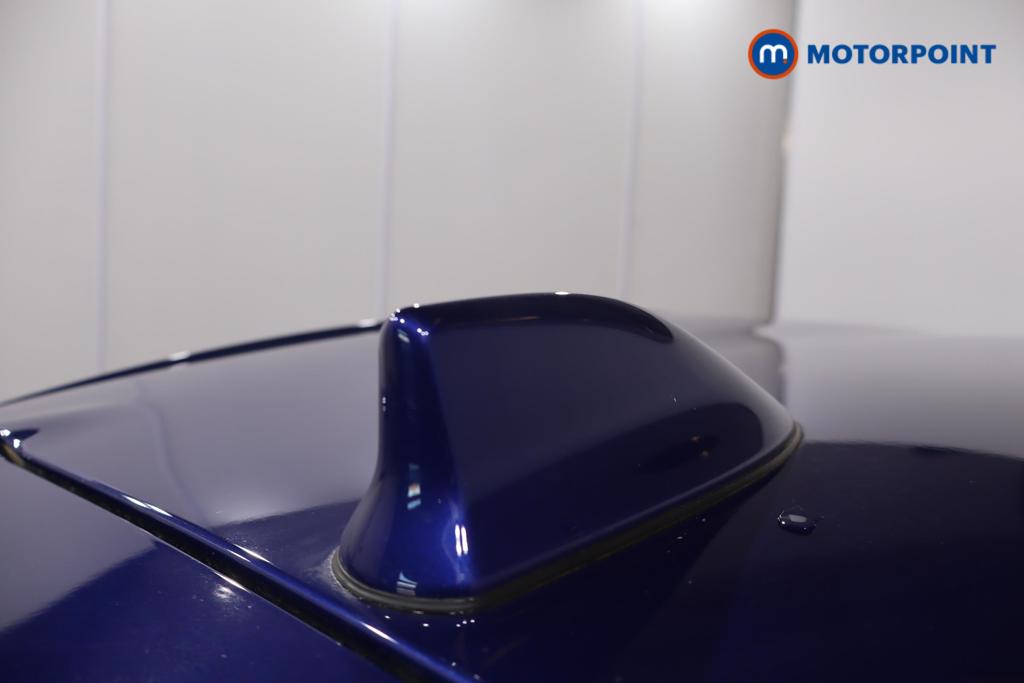 Toyota Yaris Design Automatic Petrol-Electric Hybrid Hatchback - Stock Number (1626524) - 4th supplementary image