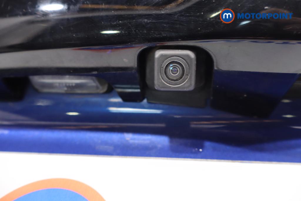 Toyota Yaris Design Automatic Petrol-Electric Hybrid Hatchback - Stock Number (1626524) - 5th supplementary image