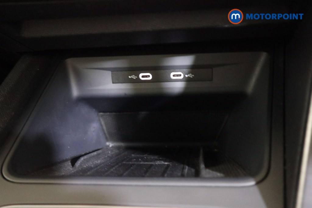 Cupra Formentor VZ1 Automatic Petrol Plug-In Hybrid SUV - Stock Number (1552929) - 7th supplementary image