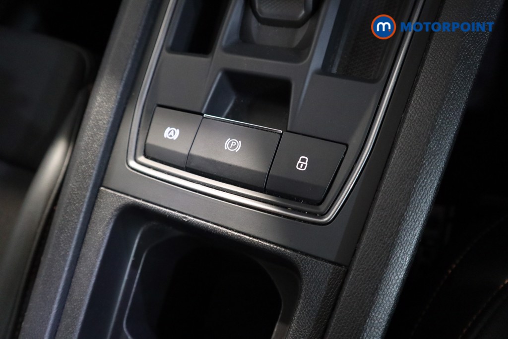 Cupra Formentor VZ1 Automatic Petrol Plug-In Hybrid SUV - Stock Number (1552929) - 9th supplementary image