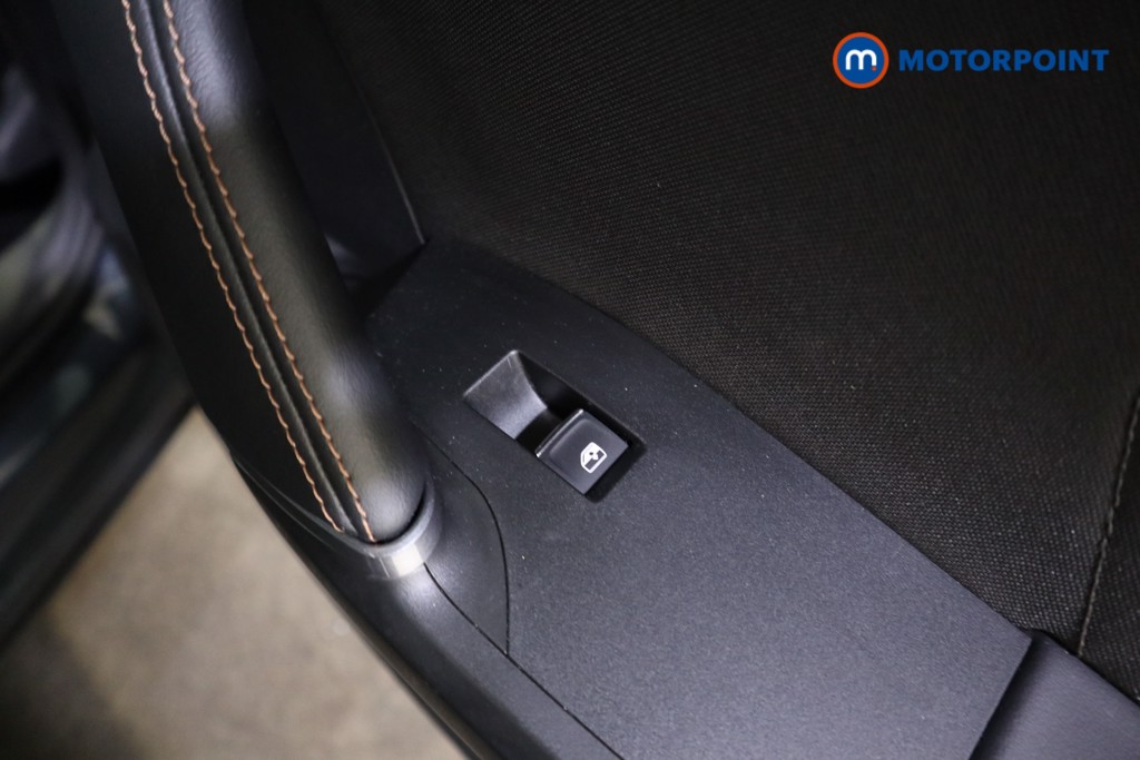 Cupra Formentor VZ1 Automatic Petrol Plug-In Hybrid SUV - Stock Number (1552929) - 18th supplementary image