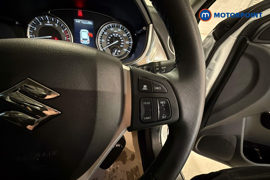 Suzuki Vitara SZ5 Manual Petrol SUV - Stock Number (1602051) - 4th supplementary image