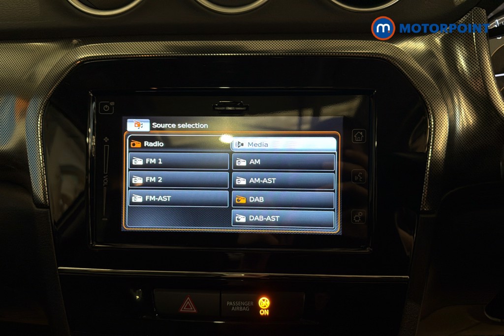Suzuki Vitara SZ5 Manual Petrol SUV - Stock Number (1602051) - 9th supplementary image