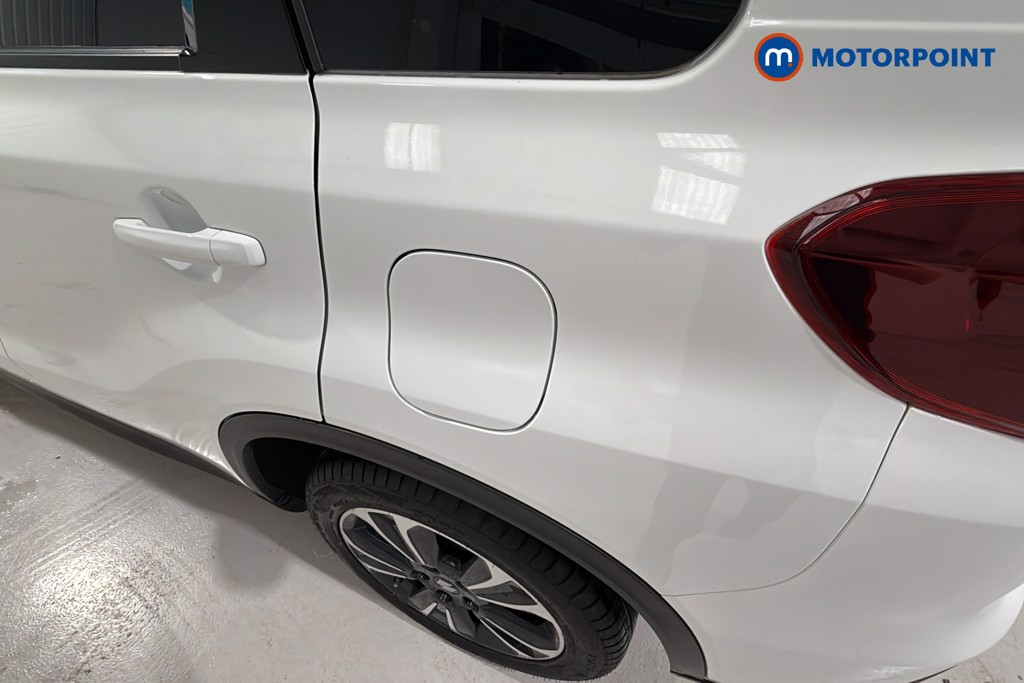Suzuki Vitara SZ5 Manual Petrol SUV - Stock Number (1602051) - 41st supplementary image