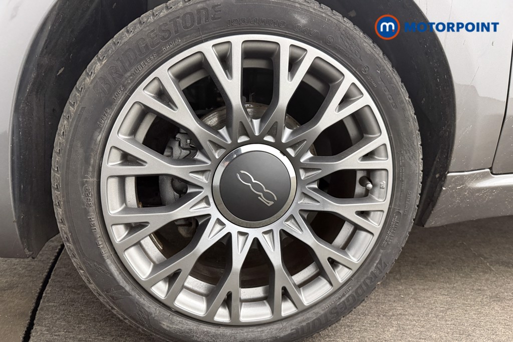 Fiat 500 Dolcevita Plus Manual Petrol Hatchback - Stock Number (1606976) - 11th supplementary image