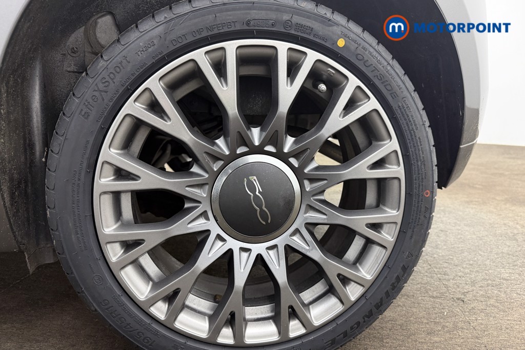 Fiat 500 Dolcevita Plus Manual Petrol Hatchback - Stock Number (1606976) - 12th supplementary image