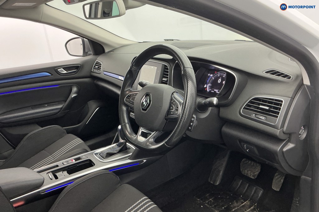 Renault Megane Gt Line Automatic Petrol Estate - Stock Number (1609685) - 9th supplementary image