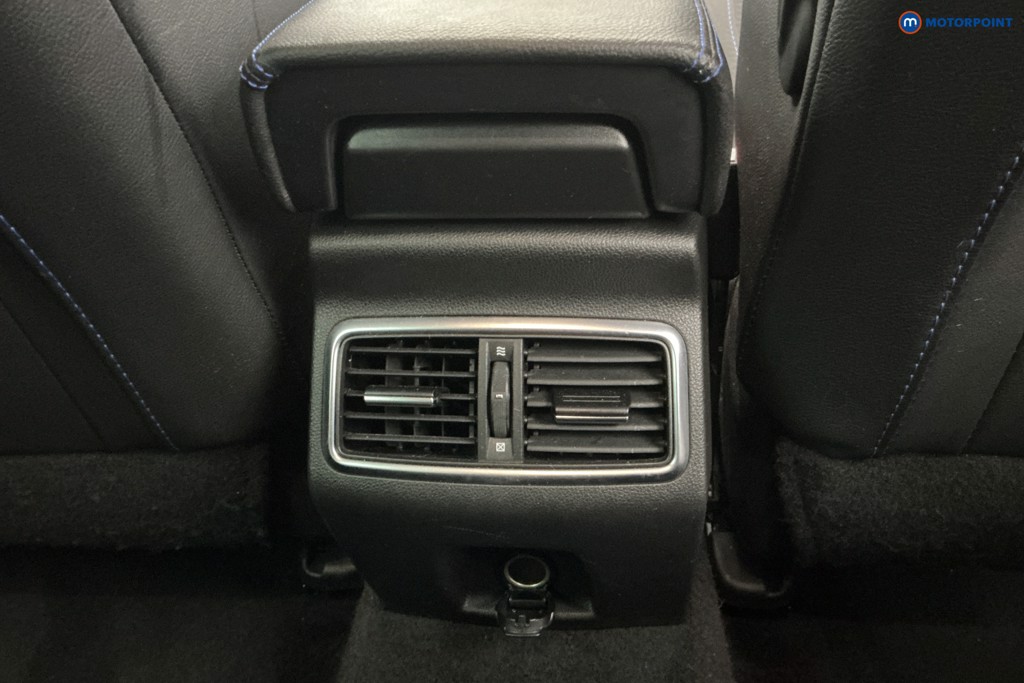 Renault Megane Gt Line Automatic Petrol Estate - Stock Number (1609685) - 15th supplementary image