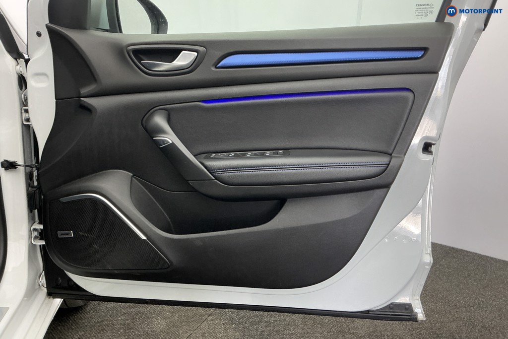 Renault Megane Gt Line Automatic Petrol Estate - Stock Number (1609685) - 28th supplementary image