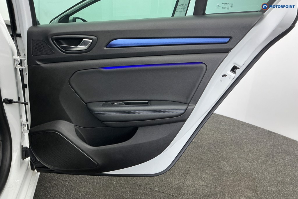 Renault Megane Gt Line Automatic Petrol Estate - Stock Number (1609685) - 30th supplementary image
