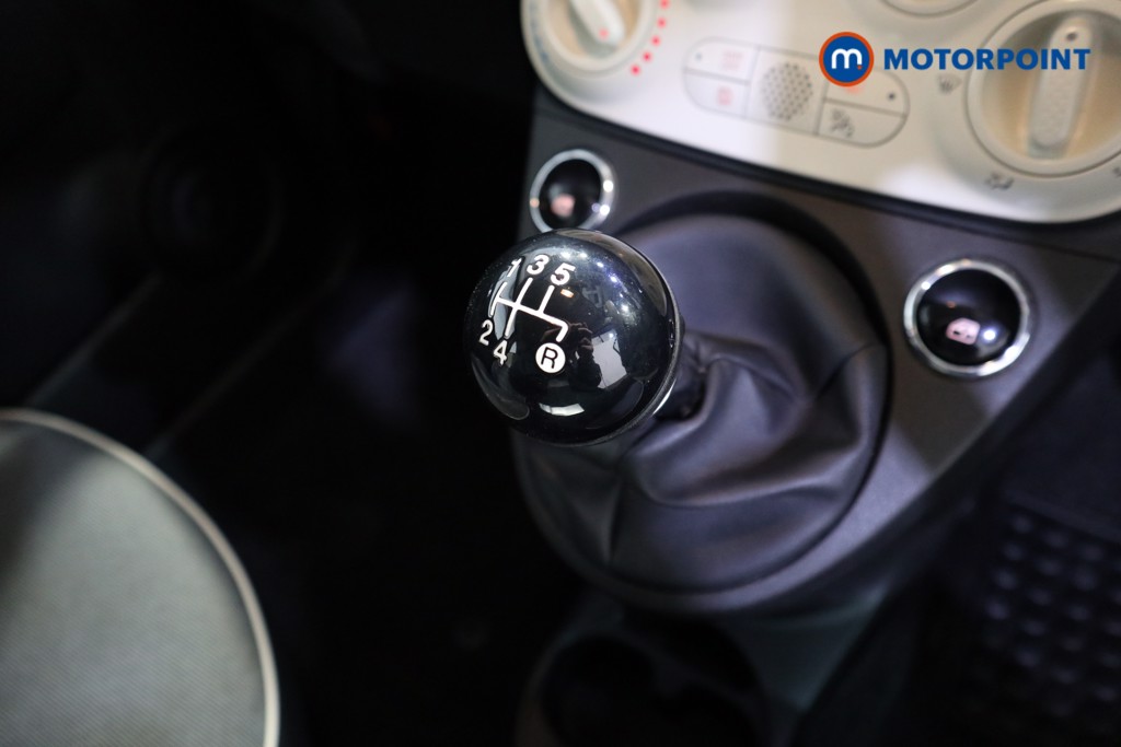 Fiat 500 Lounge Manual Petrol Hatchback - Stock Number (1609694) - 8th supplementary image