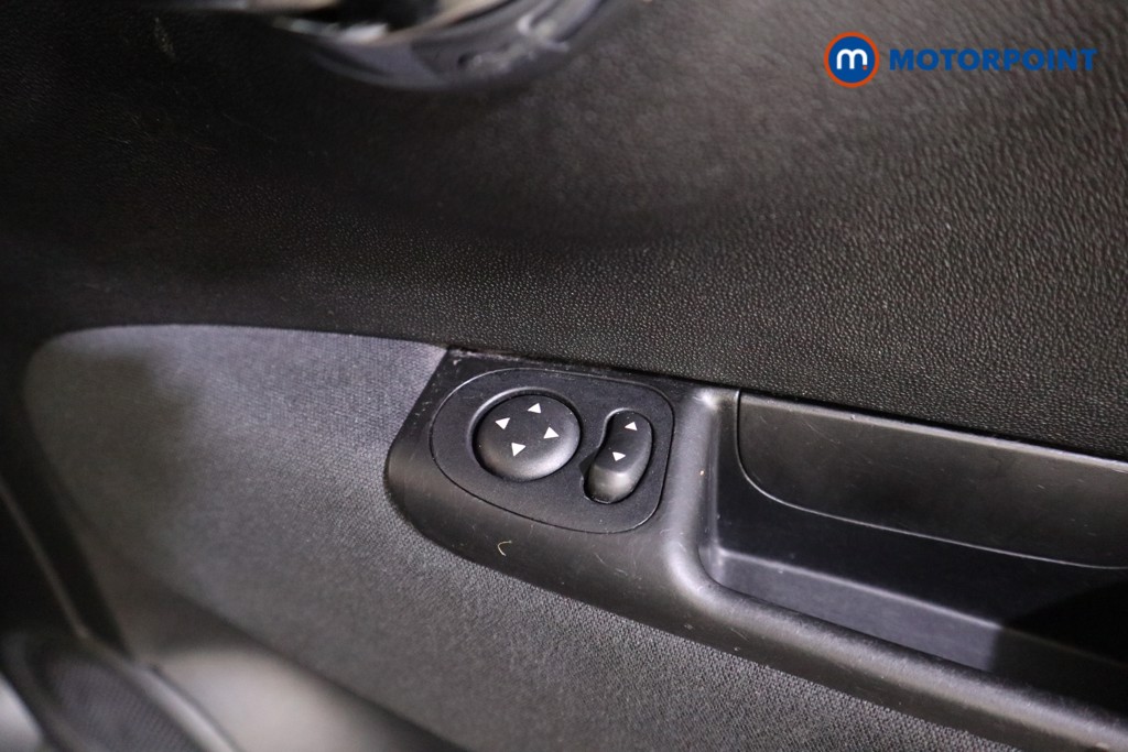 Fiat 500 Lounge Manual Petrol Hatchback - Stock Number (1609694) - 10th supplementary image