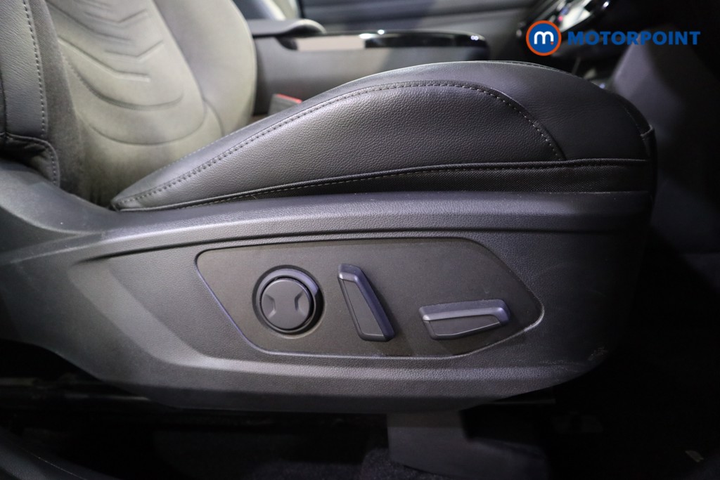 Hyundai Tucson Premium Automatic Petrol Plug-In Hybrid SUV - Stock Number (1610938) - 17th supplementary image