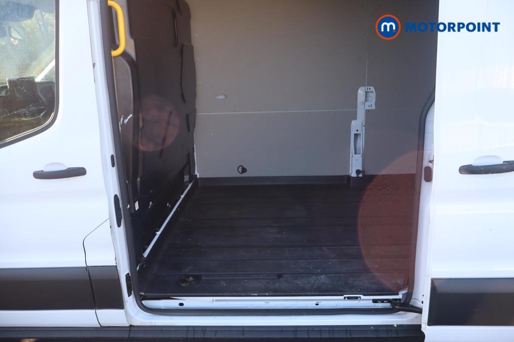 Ford Transit Limited Automatic Diesel Medium Roof Van - Stock Number (1611431) - 2nd supplementary image