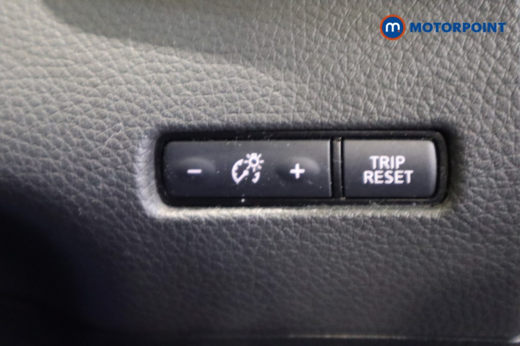 Nissan Qashqai Acenta Premium Automatic Petrol SUV - Stock Number (1612536) - 17th supplementary image