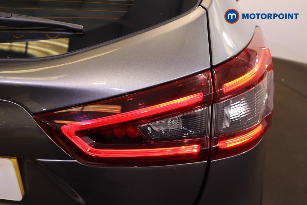 Nissan Qashqai Acenta Premium Automatic Petrol SUV - Stock Number (1612536) - 31st supplementary image