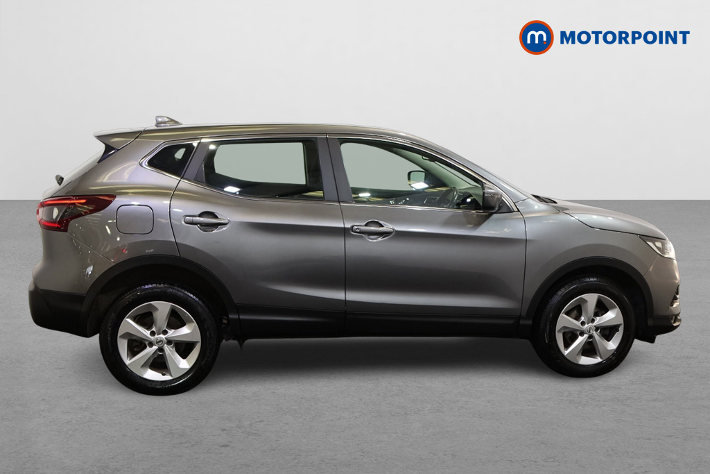 Nissan Qashqai Acenta Premium Automatic Petrol SUV - Stock Number (1612536) - Drivers side