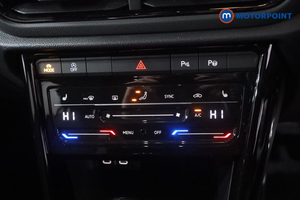 Volkswagen T-Roc R-Line Automatic Petrol SUV - Stock Number (1612570) - 15th supplementary image