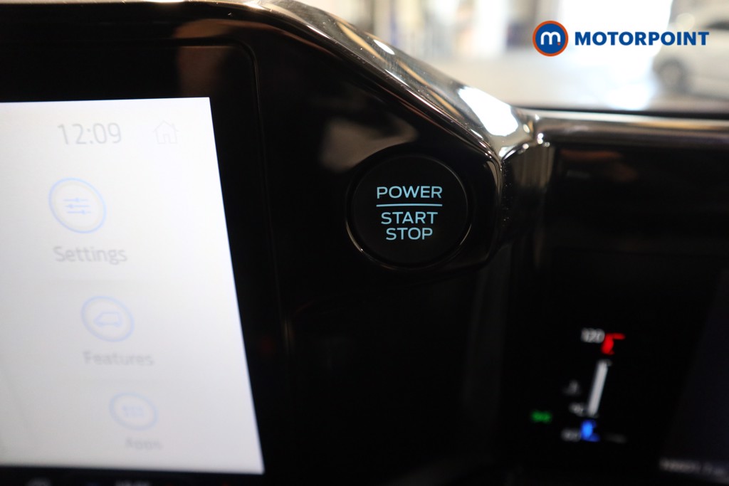 Ford Transit Custom Limited Manual Diesel Panel Van - Stock Number (1614008) - 9th supplementary image