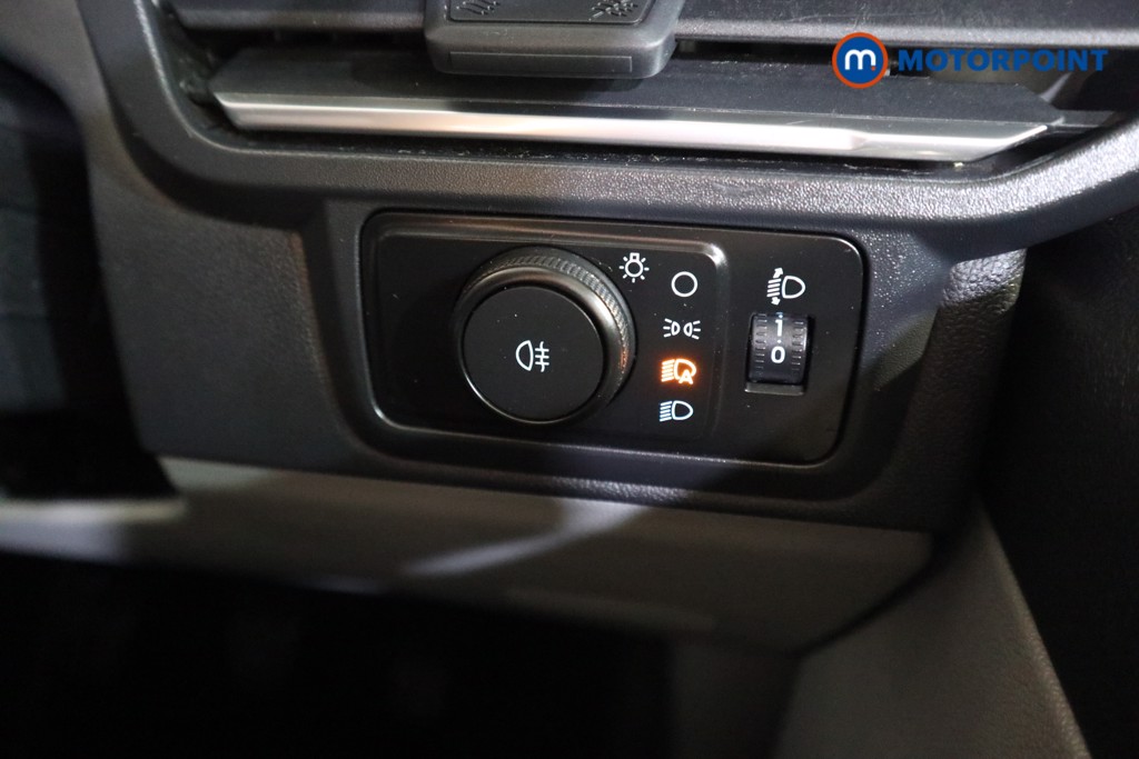 Ford Transit Custom Limited Manual Diesel Panel Van - Stock Number (1614008) - 11th supplementary image