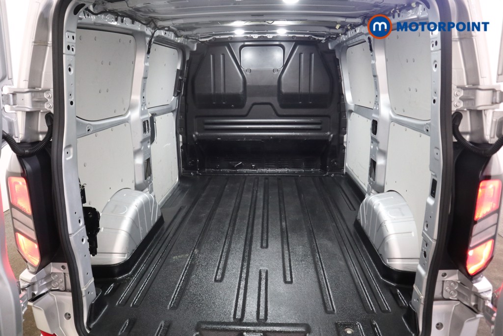 Ford Transit Custom Limited Manual Diesel Panel Van - Stock Number (1614008) - 15th supplementary image