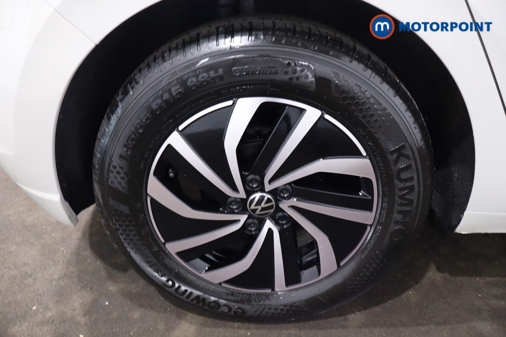 Volkswagen Polo Life Manual Petrol Hatchback - Stock Number (1615189) - 9th supplementary image