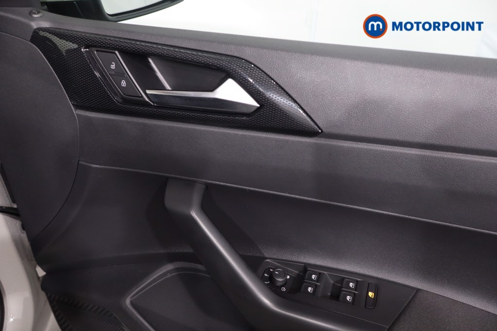 Volkswagen Polo Life Manual Petrol Hatchback - Stock Number (1615189) - 23rd supplementary image