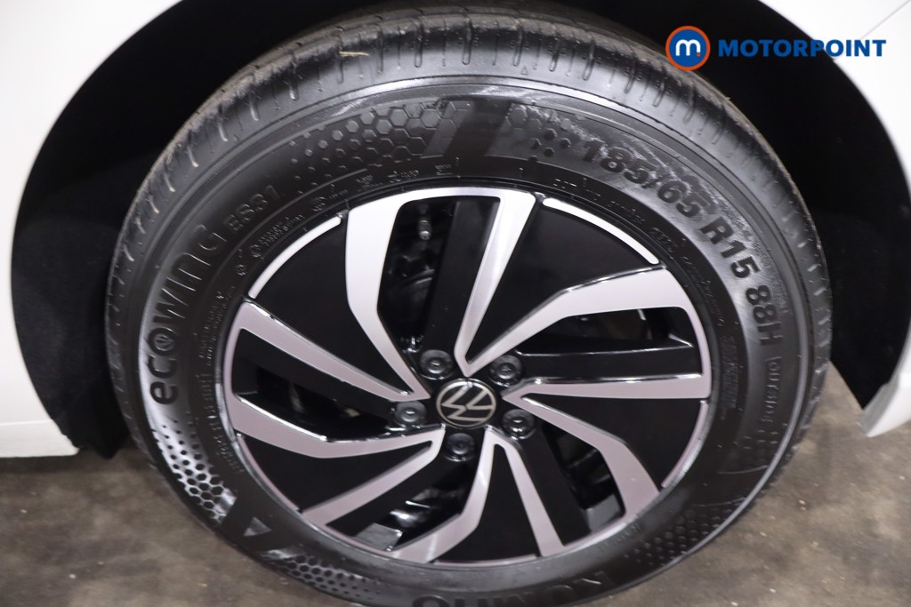 Volkswagen Polo Life Manual Petrol Hatchback - Stock Number (1615197) - 12th supplementary image