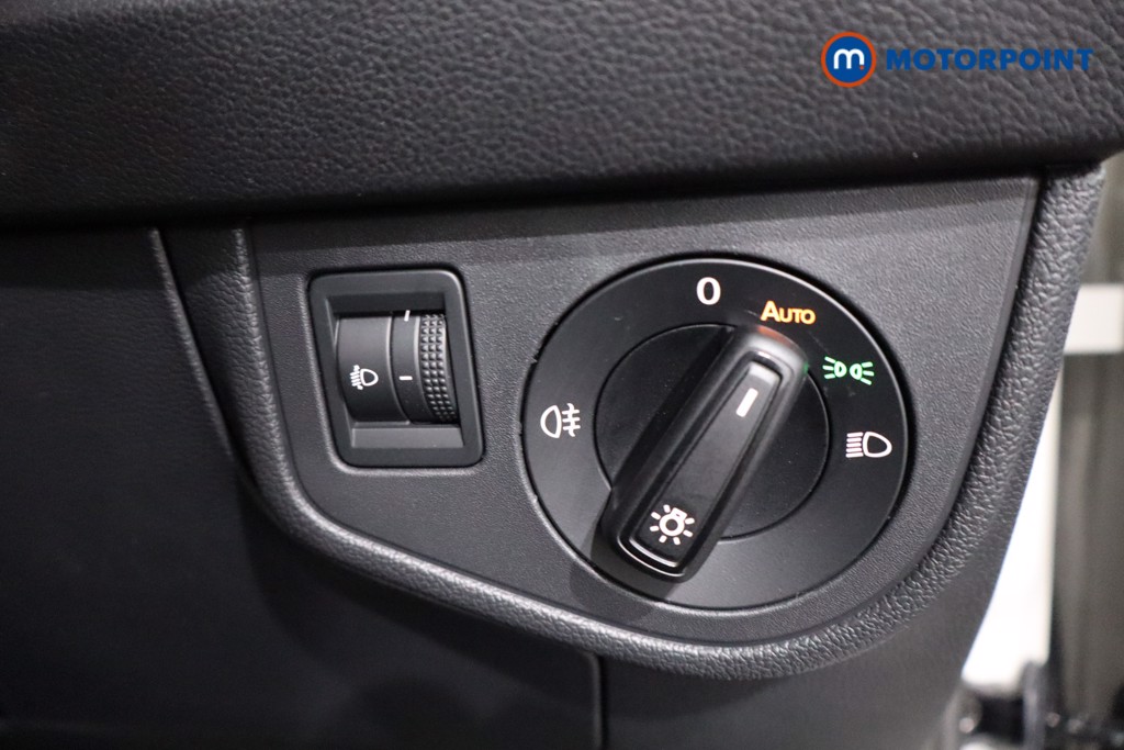 Volkswagen Polo Life Manual Petrol Hatchback - Stock Number (1615197) - 17th supplementary image