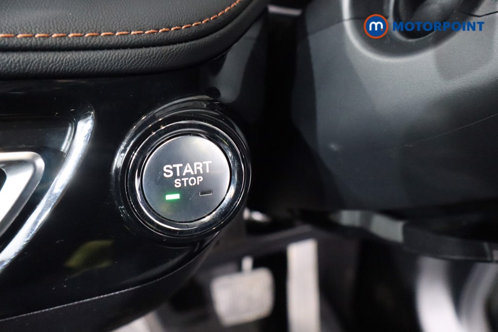 Mg Motor Uk HS SE Automatic Petrol-Electric Hybrid SUV - Stock Number (1616680) - 17th supplementary image