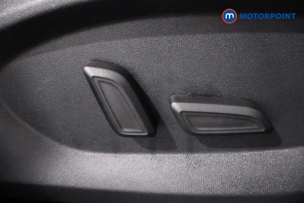 Mg Motor Uk HS SE Automatic Petrol-Electric Hybrid SUV - Stock Number (1616680) - 23rd supplementary image