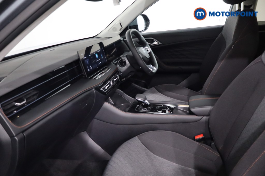 Mg Motor Uk HS SE Automatic Petrol-Electric Hybrid SUV - Stock Number (1616684) - 4th supplementary image