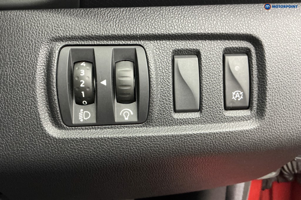 Renault Clio Gt Line Manual Petrol Hatchback - Stock Number (1617432) - 25th supplementary image