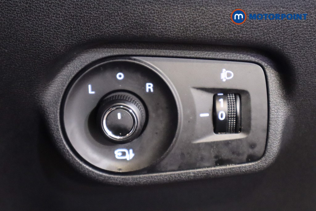 Mg Motor Uk ZS Trophy Automatic Petrol-Electric Hybrid SUV - Stock Number (1617686) - 17th supplementary image