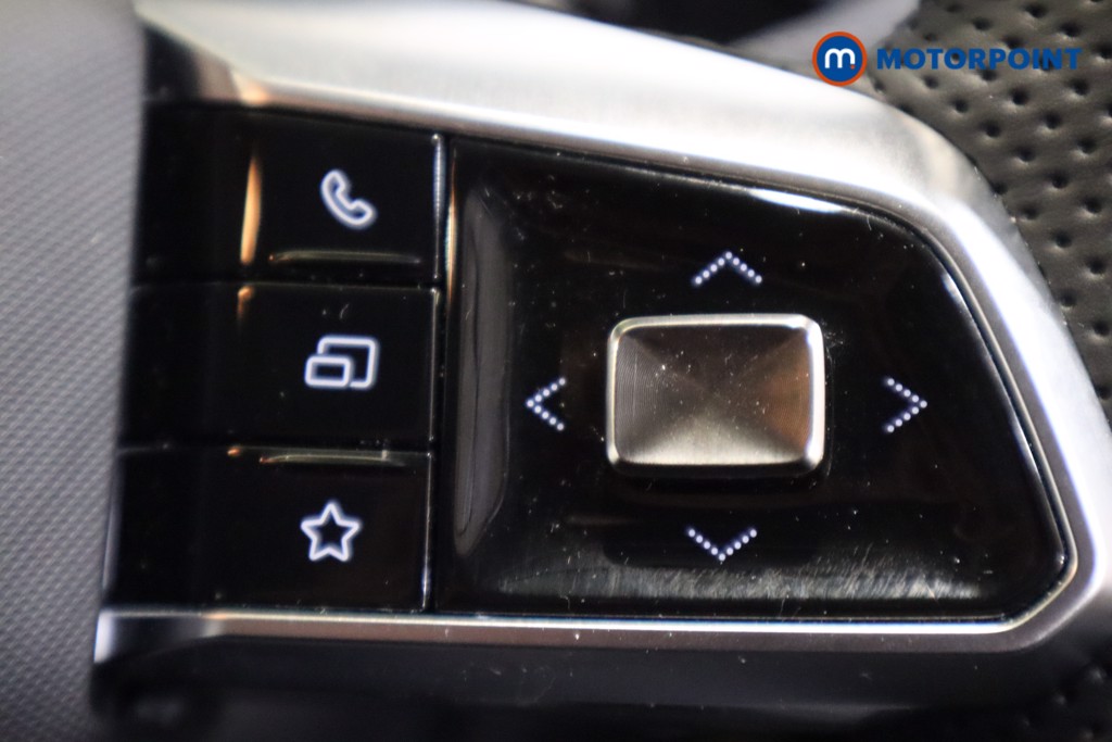 Mg Motor Uk ZS Trophy Automatic Petrol-Electric Hybrid SUV - Stock Number (1617686) - 18th supplementary image