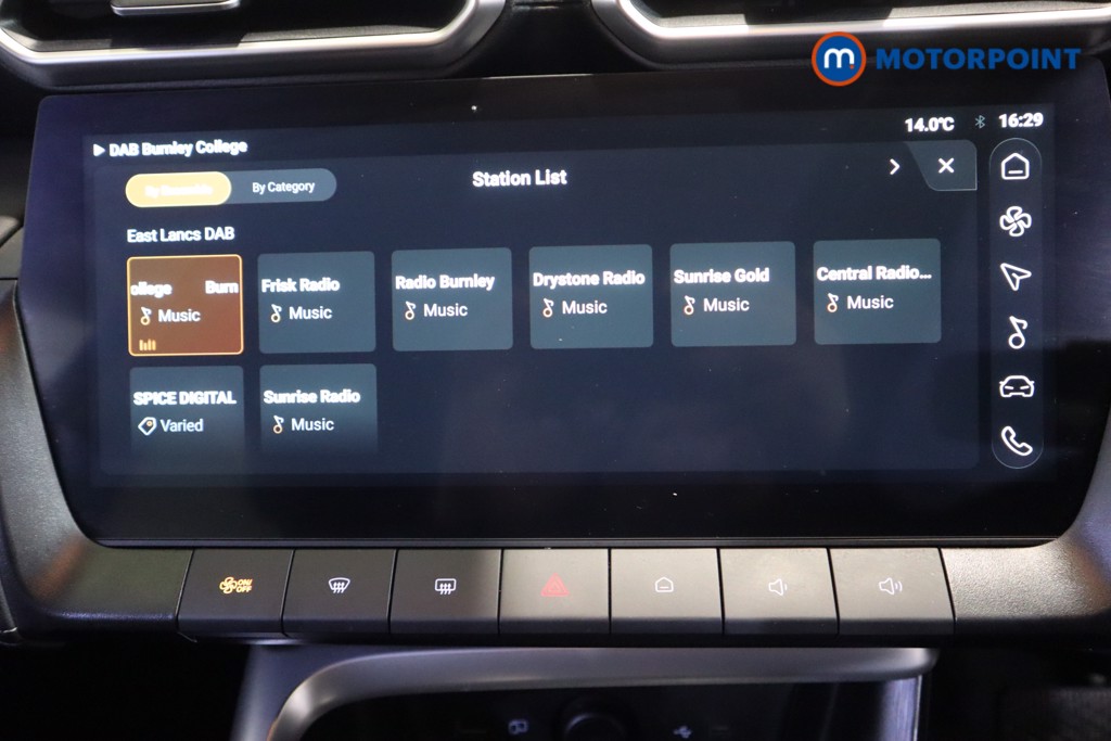 Mg Motor Uk ZS Trophy Automatic Petrol-Electric Hybrid SUV - Stock Number (1617686) - 20th supplementary image
