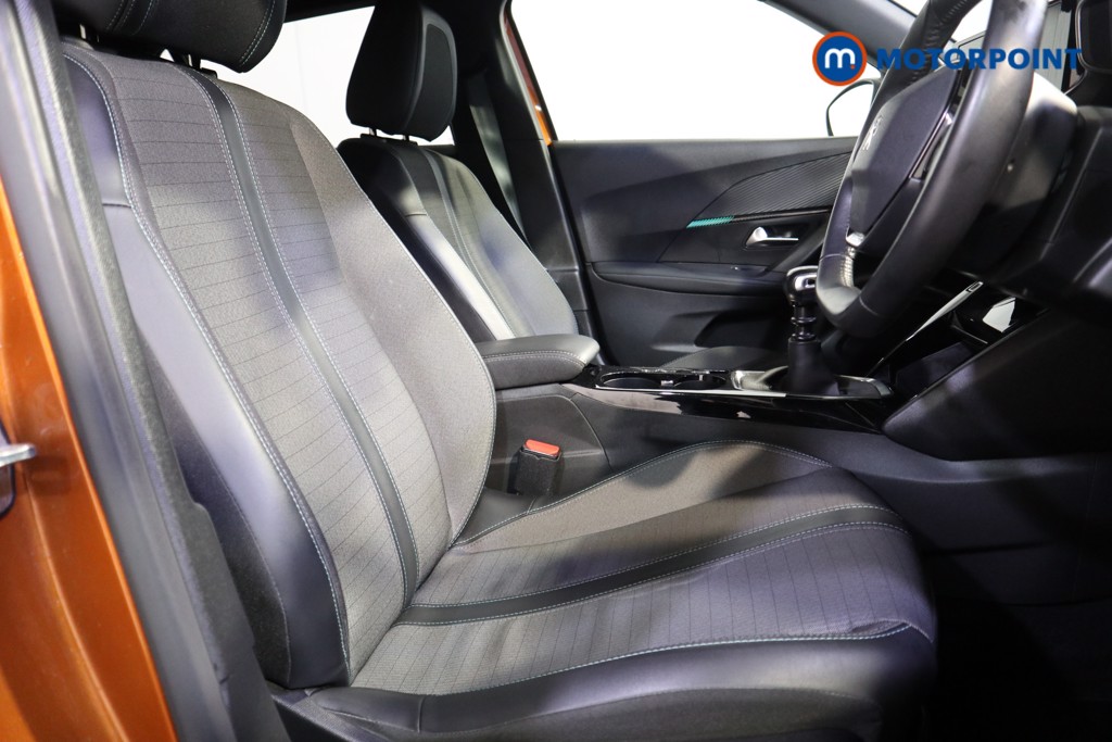 Peugeot 2008 Allure Premium-Plus Manual Petrol SUV - Stock Number (1617712) - 14th supplementary image