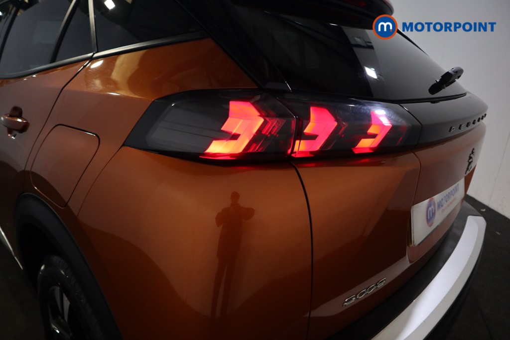 Peugeot 2008 Allure Premium-Plus Manual Petrol SUV - Stock Number (1617712) - 27th supplementary image