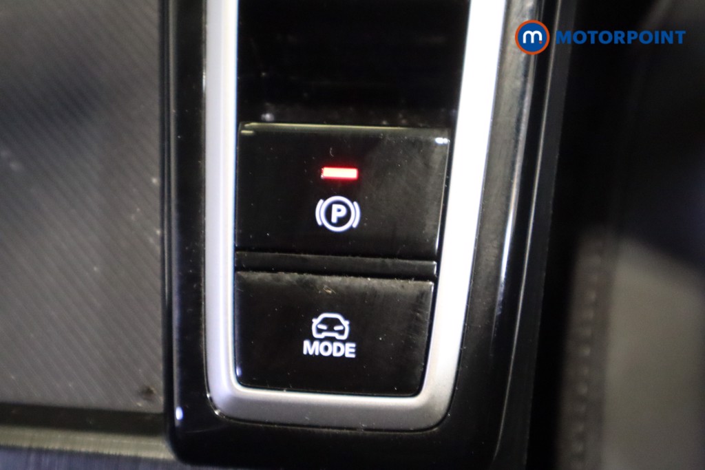 Mg Motor Uk ZS Trophy Automatic Petrol-Electric Hybrid SUV - Stock Number (1617846) - 22nd supplementary image