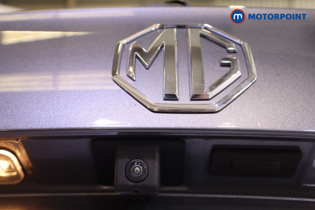 Mg Motor Uk ZS Trophy Automatic Petrol-Electric Hybrid SUV - Stock Number (1617846) - 29th supplementary image