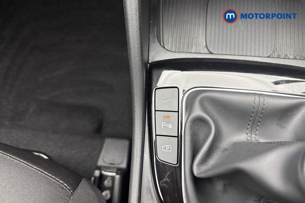 Hyundai Tucson Advance Manual Petrol SUV - Stock Number (1618244) - 16th supplementary image