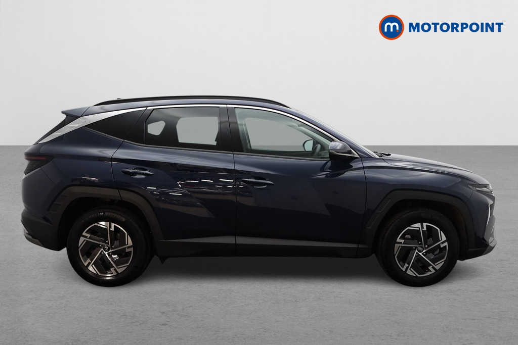 Hyundai Tucson Advance Manual Petrol SUV - Stock Number (1618244) - Drivers side