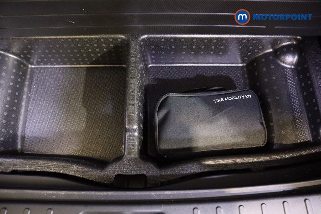 Hyundai Tucson Premium Automatic Petrol-Electric Hybrid SUV - Stock Number (1618358) - 34th supplementary image