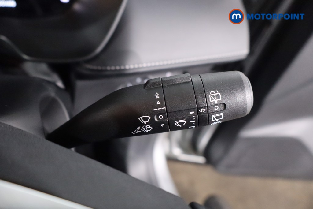 Mg Motor Uk ZS Trophy Automatic Petrol-Electric Hybrid SUV - Stock Number (1618386) - 15th supplementary image