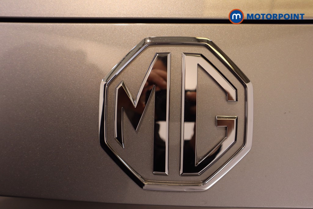 Mg Motor Uk ZS Trophy Automatic Petrol-Electric Hybrid SUV - Stock Number (1618393) - 37th supplementary image