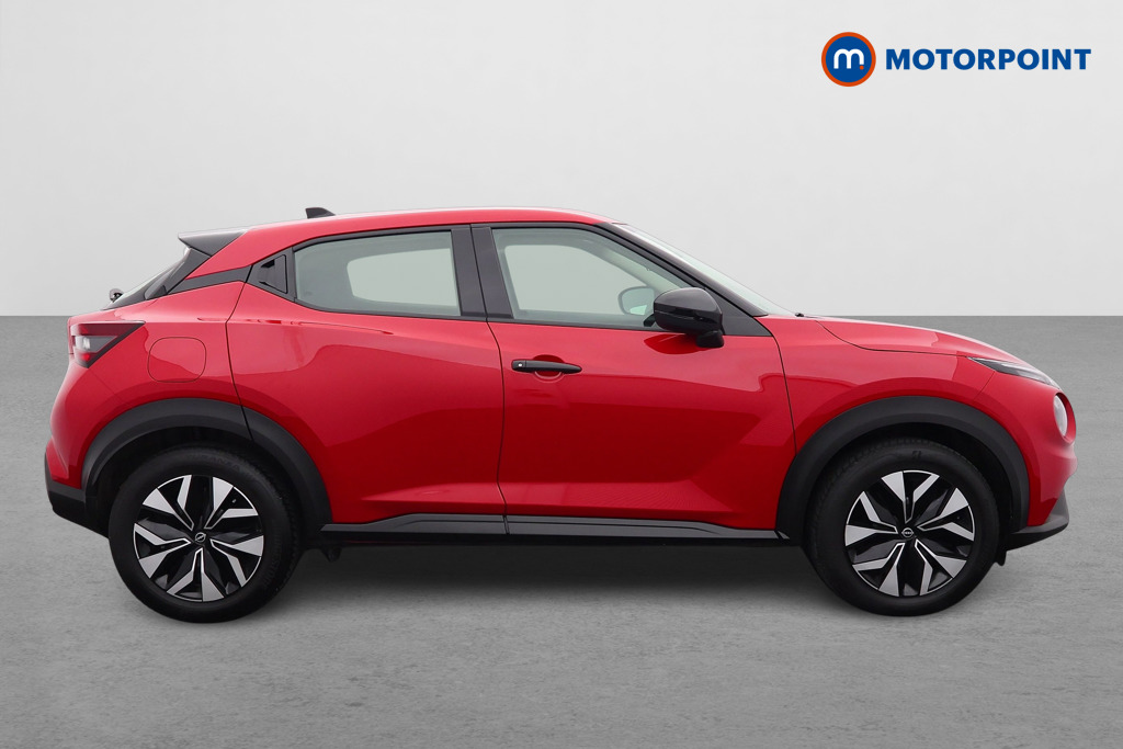 Nissan Juke Acenta Premium Manual Petrol SUV - Stock Number (1618529) - Drivers side