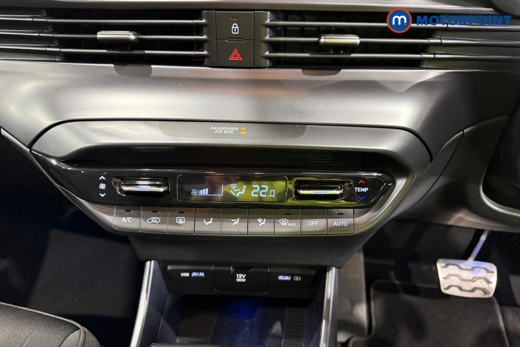 Hyundai Bayon Premium Automatic Petrol SUV - Stock Number (1618835) - 13th supplementary image