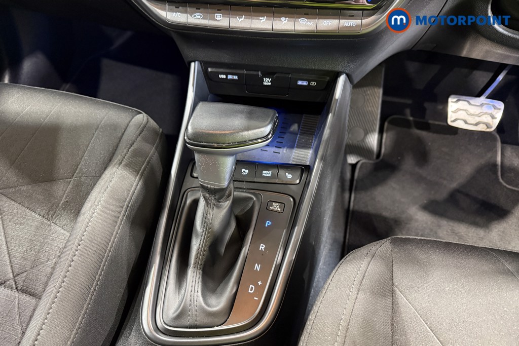 Hyundai Bayon Premium Automatic Petrol SUV - Stock Number (1618835) - 14th supplementary image