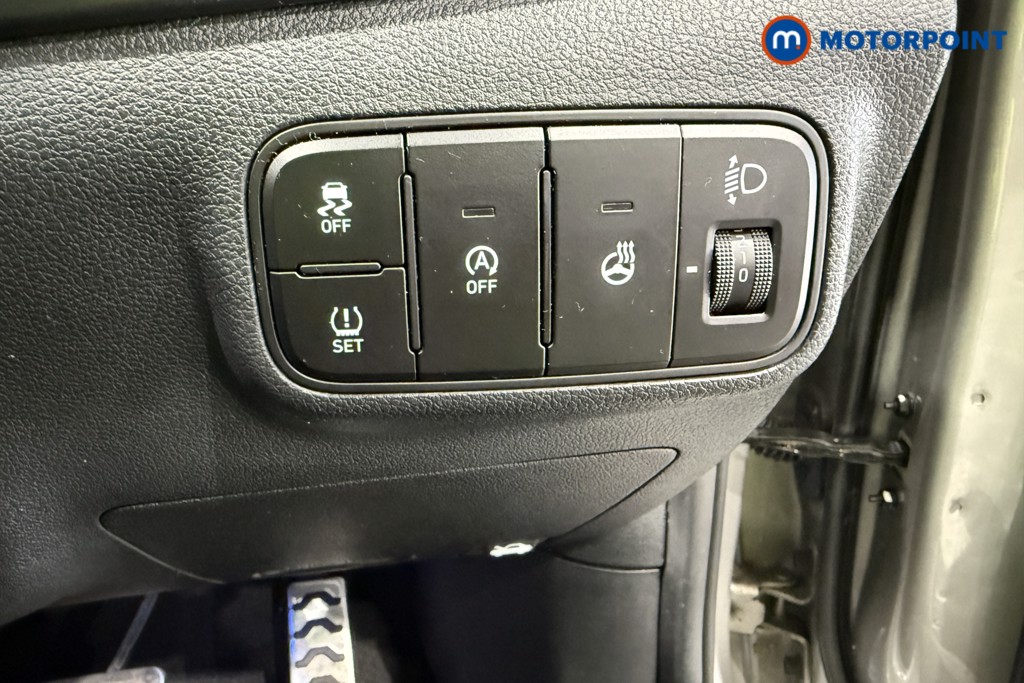 Hyundai Bayon Premium Automatic Petrol SUV - Stock Number (1618835) - 18th supplementary image