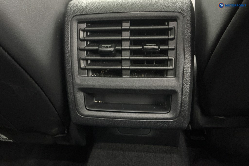 Volkswagen Golf R-Line Automatic Diesel Hatchback - Stock Number (1619549) - 15th supplementary image